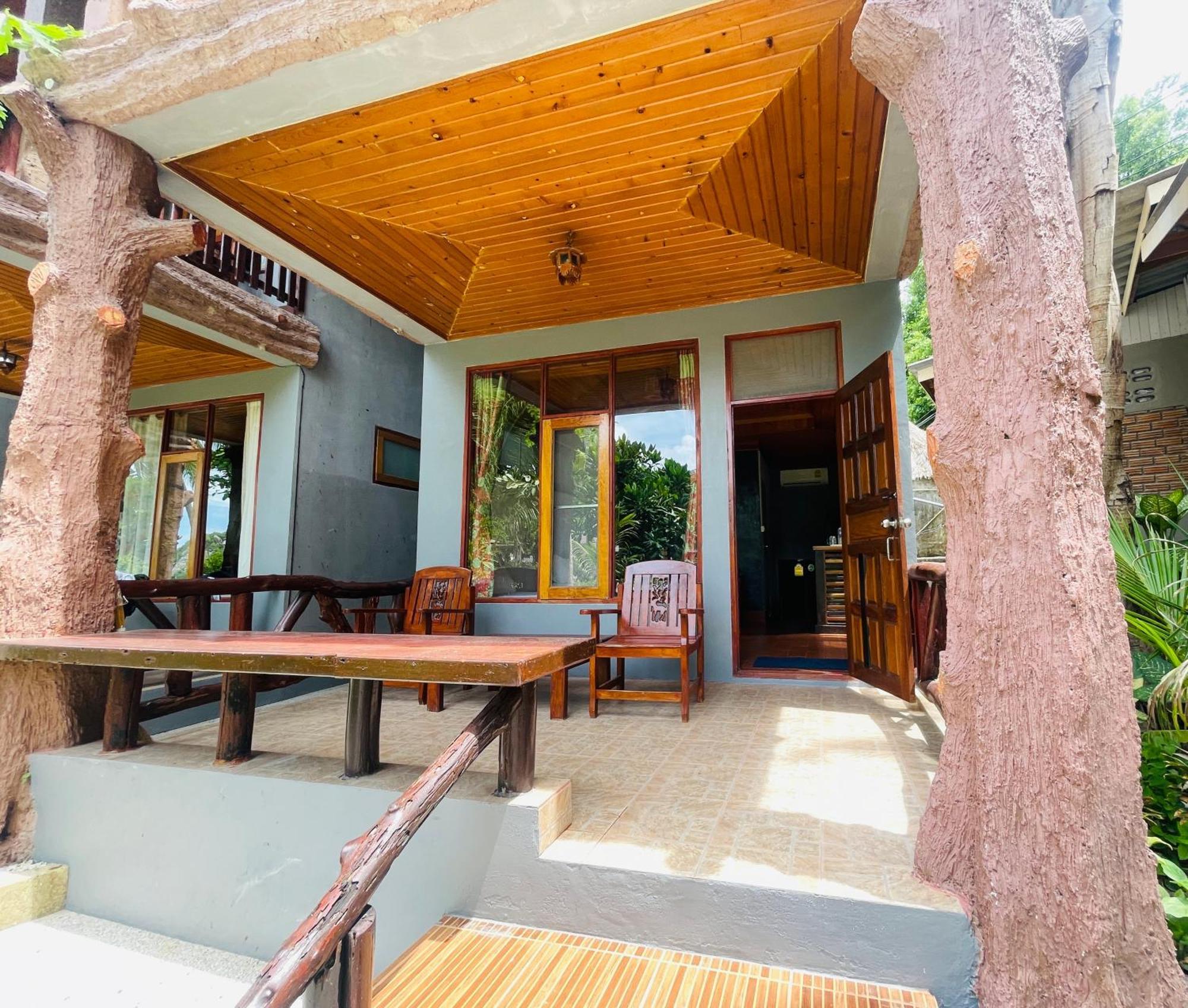 Big Fish Resort Ko Tao Esterno foto
